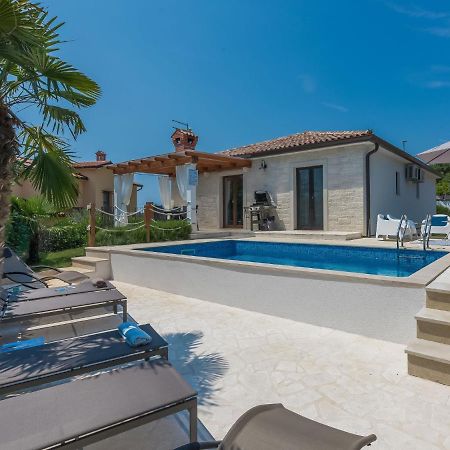 Holiday Home Villa Joy By Interhome Novigrad  Bagian luar foto
