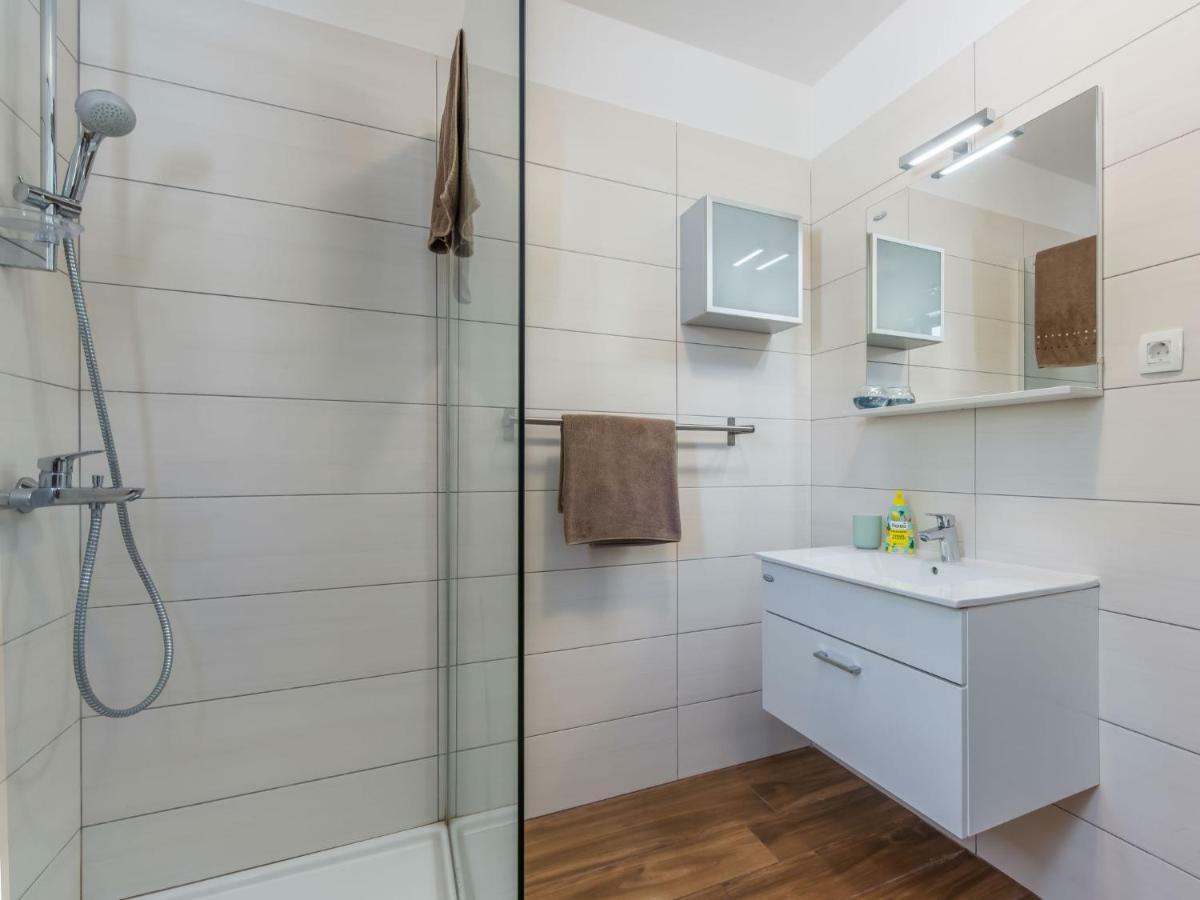 Holiday Home Villa Joy By Interhome Novigrad  Bagian luar foto
