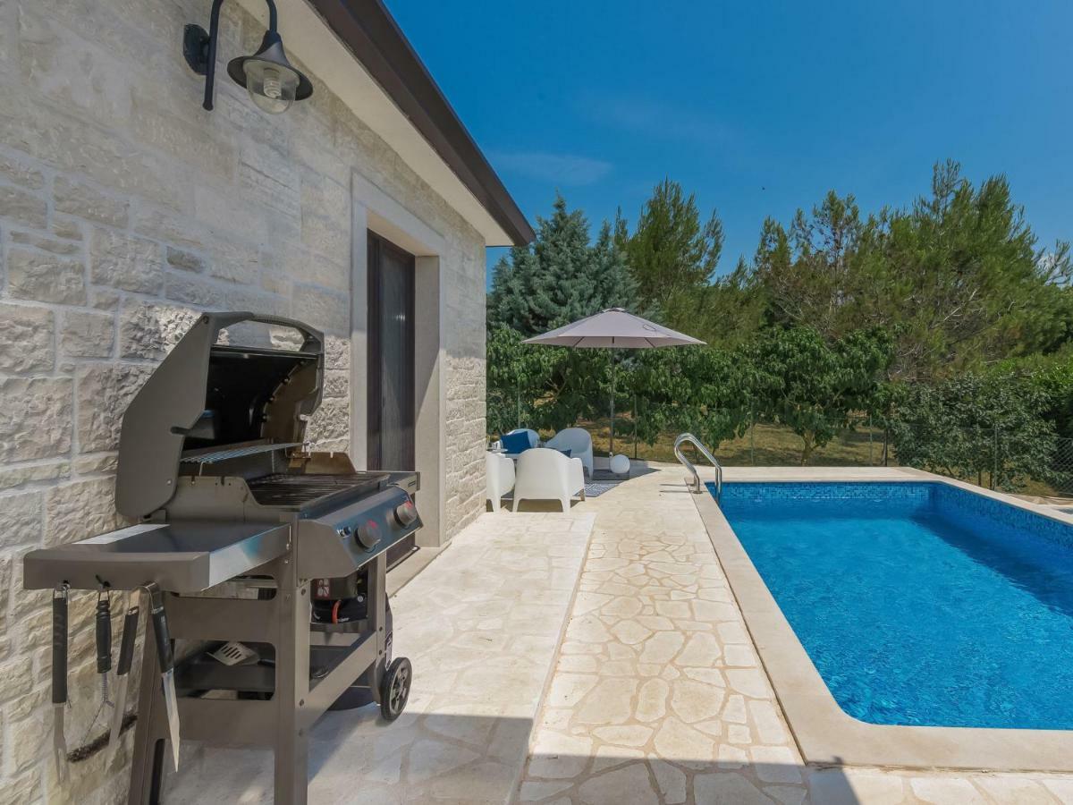 Holiday Home Villa Joy By Interhome Novigrad  Bagian luar foto