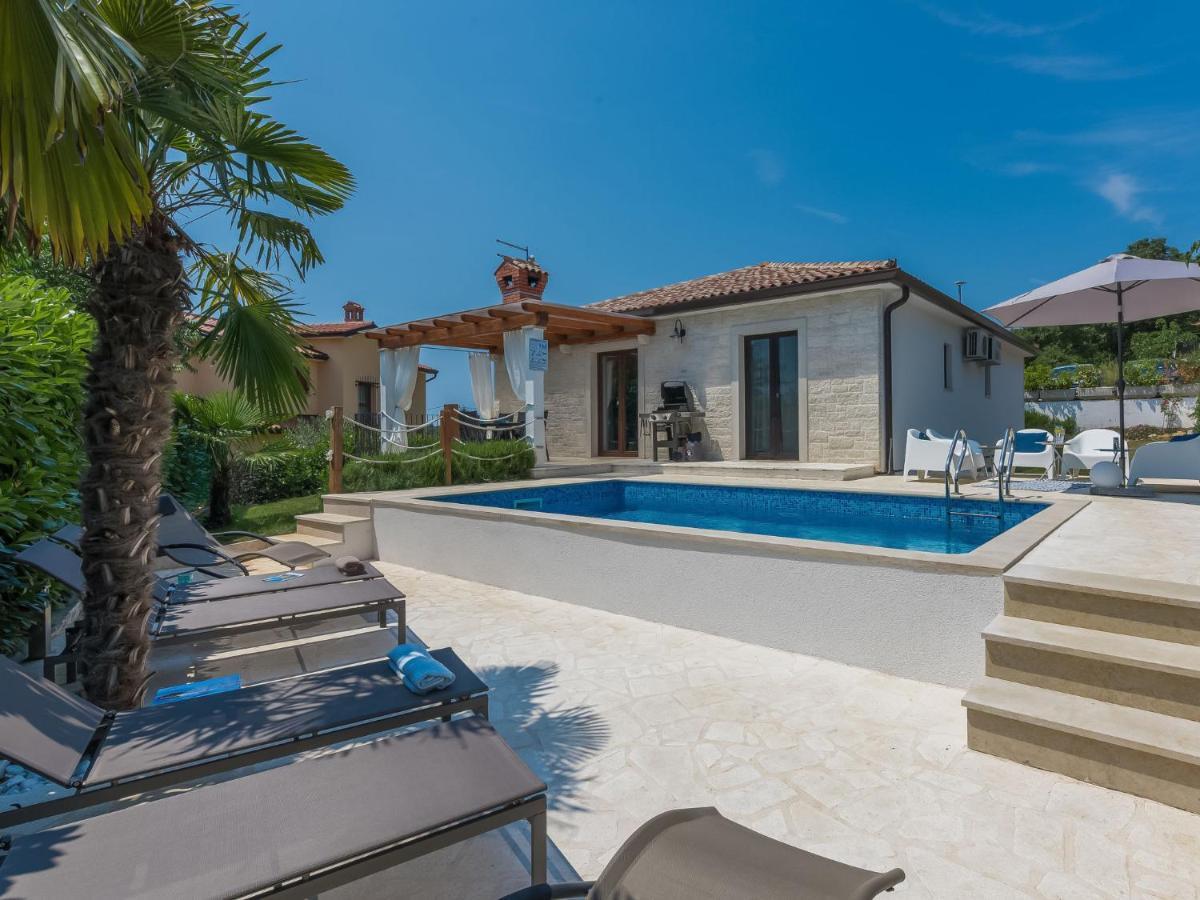 Holiday Home Villa Joy By Interhome Novigrad  Bagian luar foto